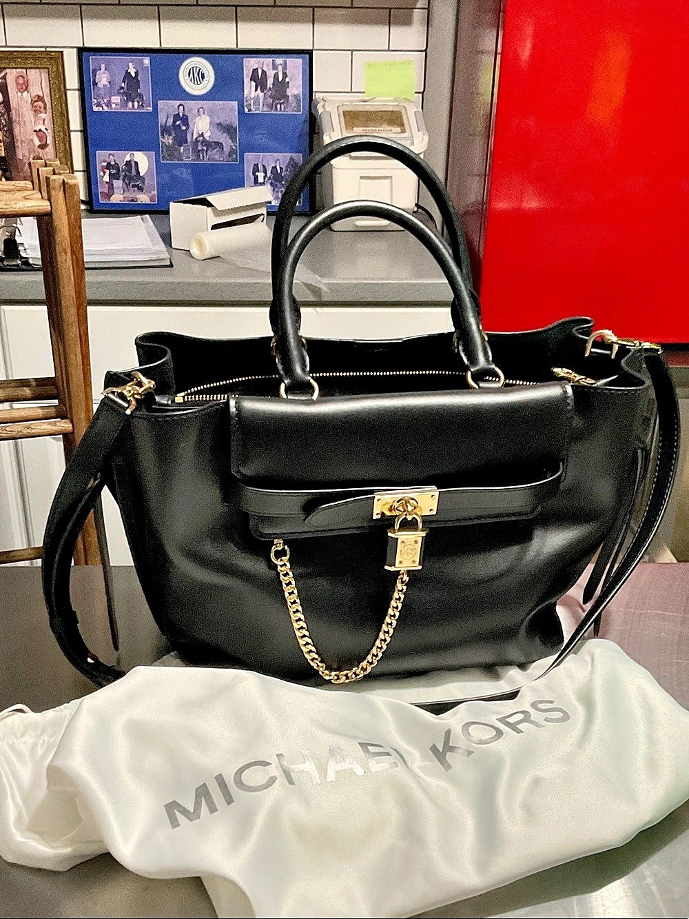 Michael Kors Hamilton Large Textured Leather Soft Satchel Black
